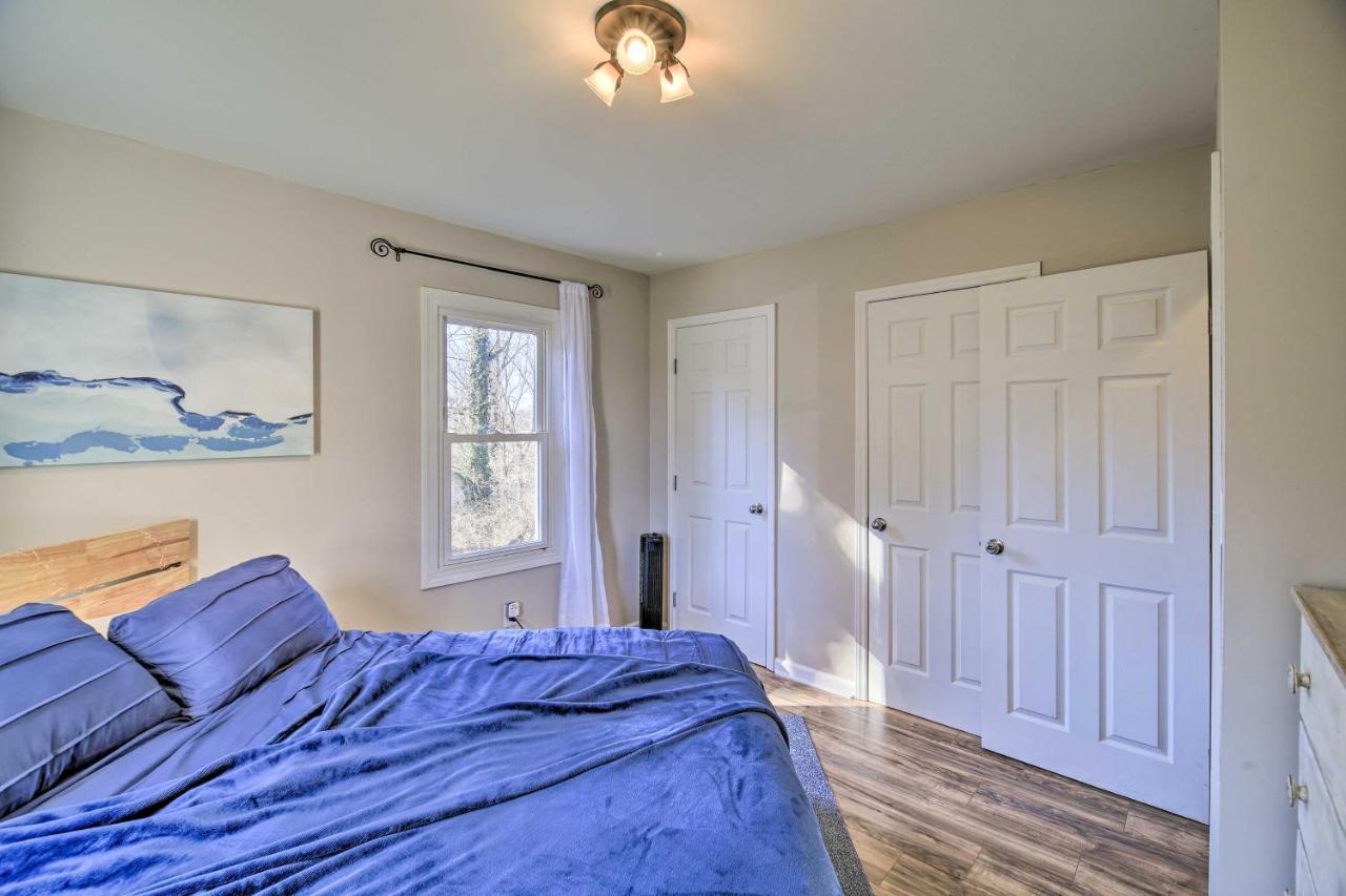 Cozy Bristol Home With Yard About 1 Mile To Downtown! Zewnętrze zdjęcie